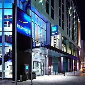 novotel-london-excel.cambridgehotelsuk.com/