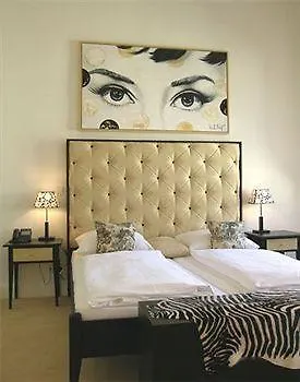 Arte Luise Kunsthotel Berlin Deutschland