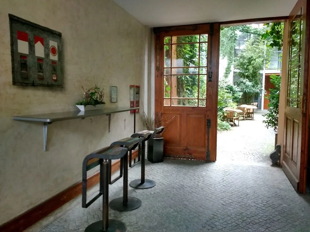 Arte Luise Kunsthotel Berlín Alemania