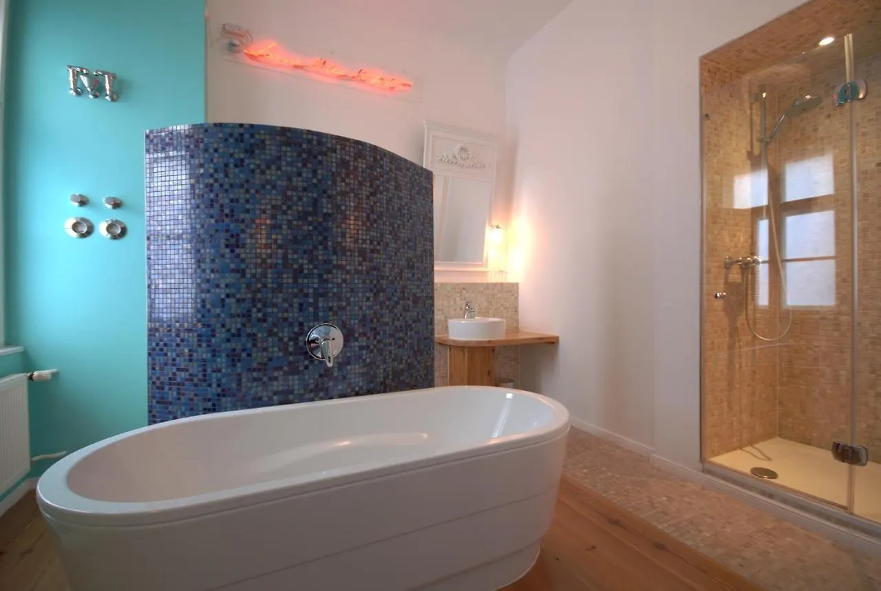 Arte Luise Kunsthotel Berlín 3*,